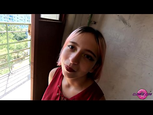 ❤️ Student Sucks a Stranger Sensually in the Backstreet - Face Cumming ️ Πόρνο ☑